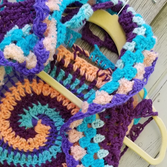 Crochet Boho Circle Vest Artisan Festival Wear - Picture 3 of 3